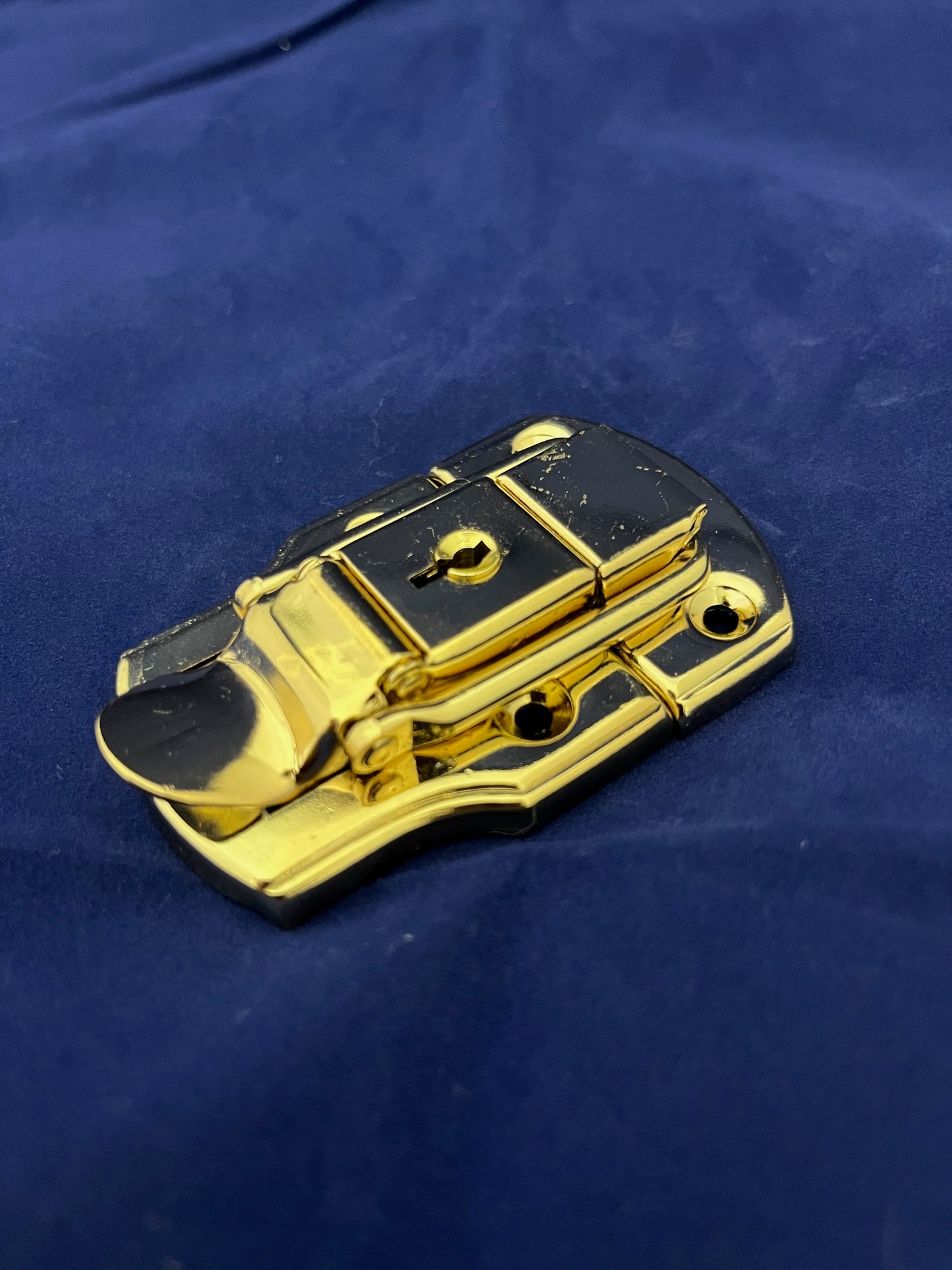 1654 パチン錠 鍵付き 真鍮メッキ(鉄製)【EKT】 B品