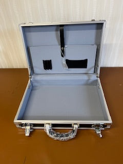 42cmアルミオリジナルアタッシュ　黒（ABETシート）A-4ファイル対応