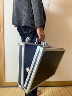 42cmアルミオリジナルアタッシュ　黒（ABETシート）A-4ファイル対応